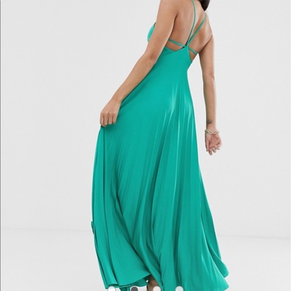 Women’s Maxi Dress - Picture 2 of 6